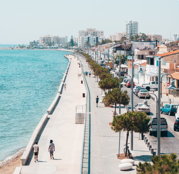 Larnaca Side walk