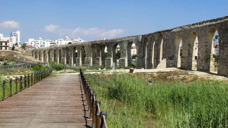 kamares aqueduct 1678789 1280 1