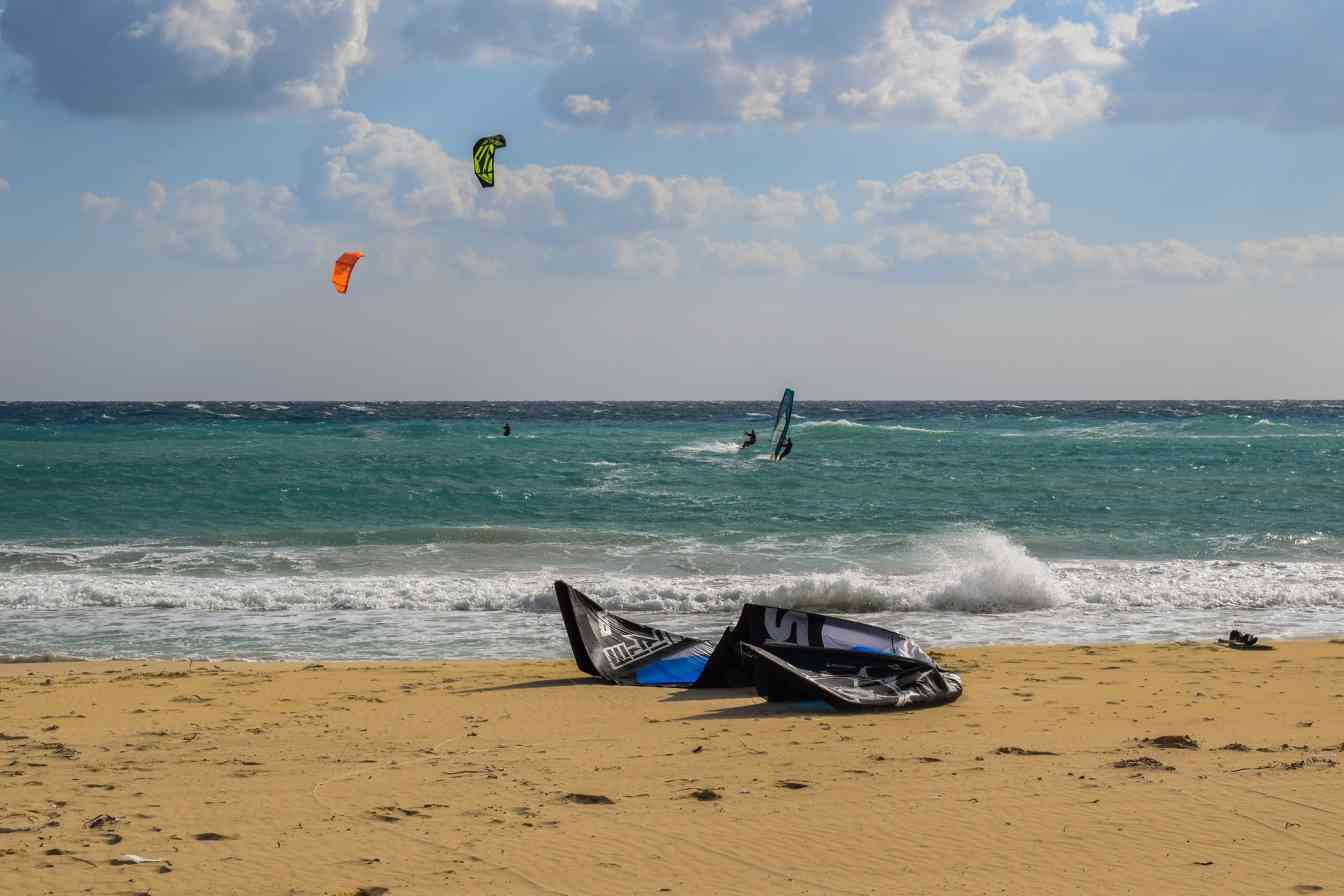 kite surfing 1960849 1920 1